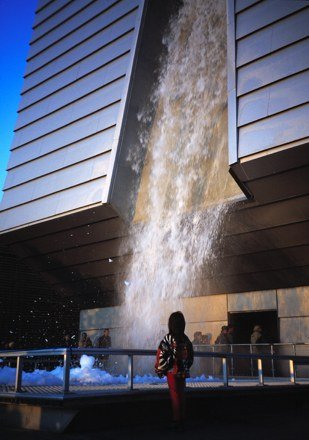 a_grass_ostgelaende_7_20140604_1669387788