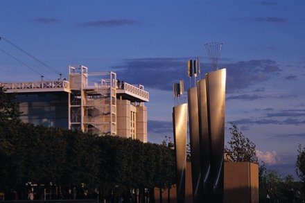 a_grass_ostgelaende_ii_6_20140607_1665805412